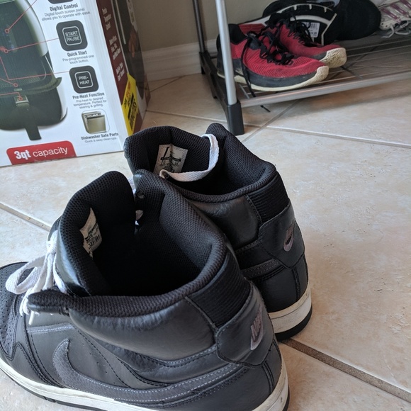 Air Nike High tops black white sneakers sz 12 - Picture 5 of 6